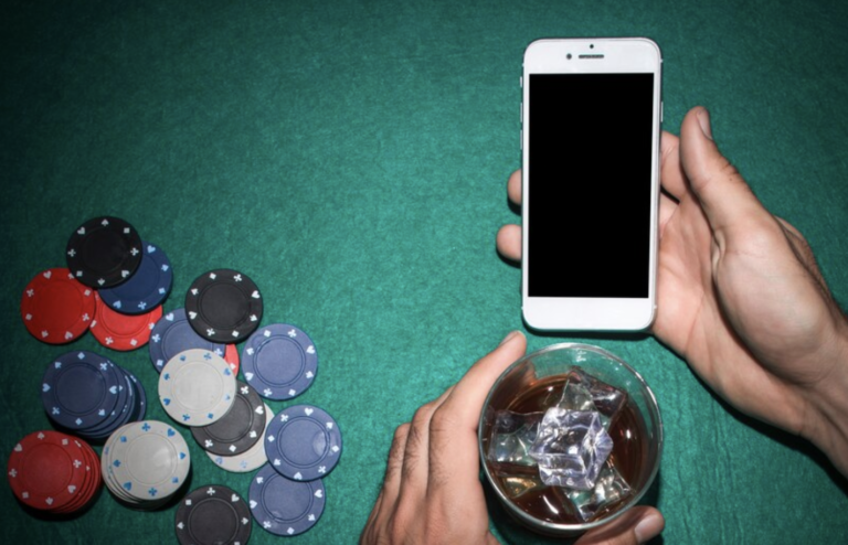 The Rise of Online Casinos: Will Virtual Gaming Replace the Real Deal?